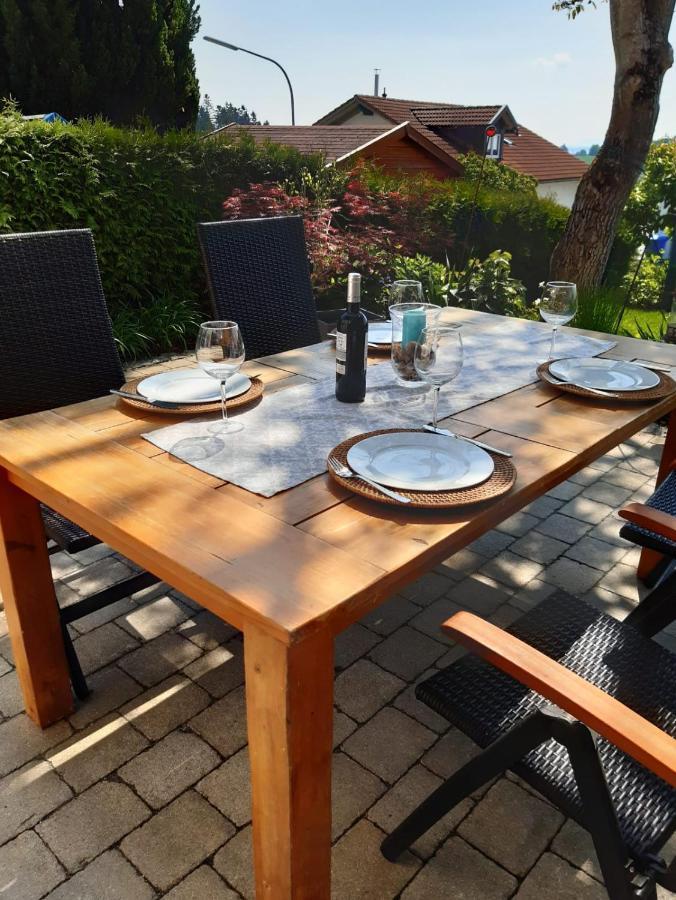 Stilvolles Apartment "Romantic" Neukirchen vorm Wald Luaran gambar